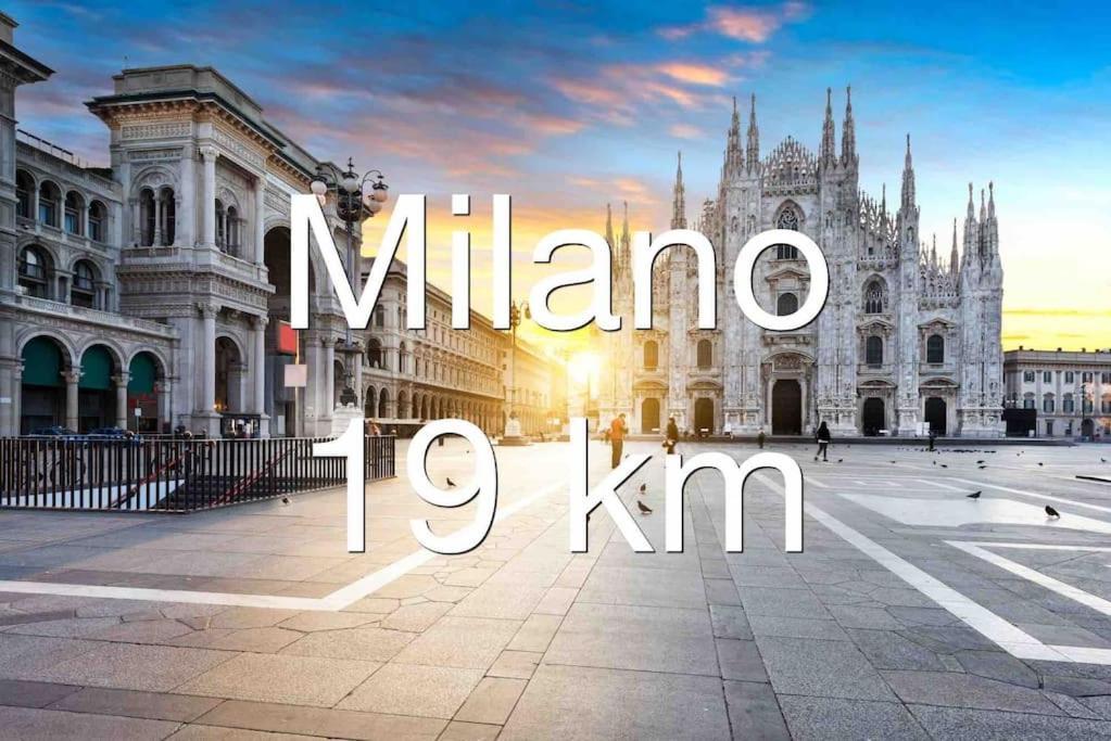 Casa Di Lillo Appartement Merate Buitenkant foto