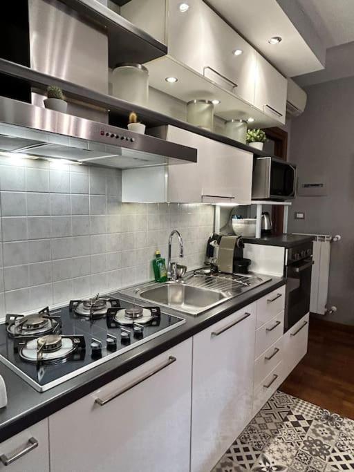 Casa Di Lillo Appartement Merate Buitenkant foto